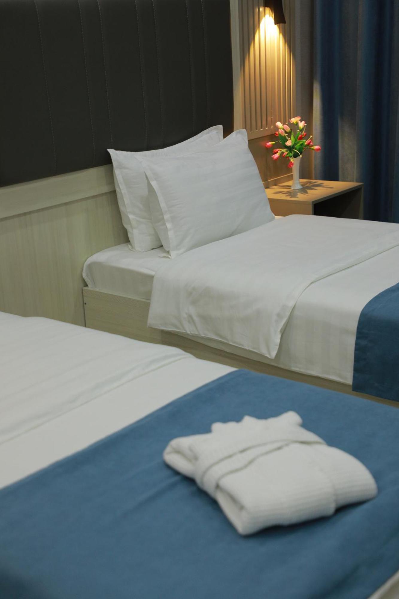 טשקנט Human Hotel מראה חיצוני תמונה